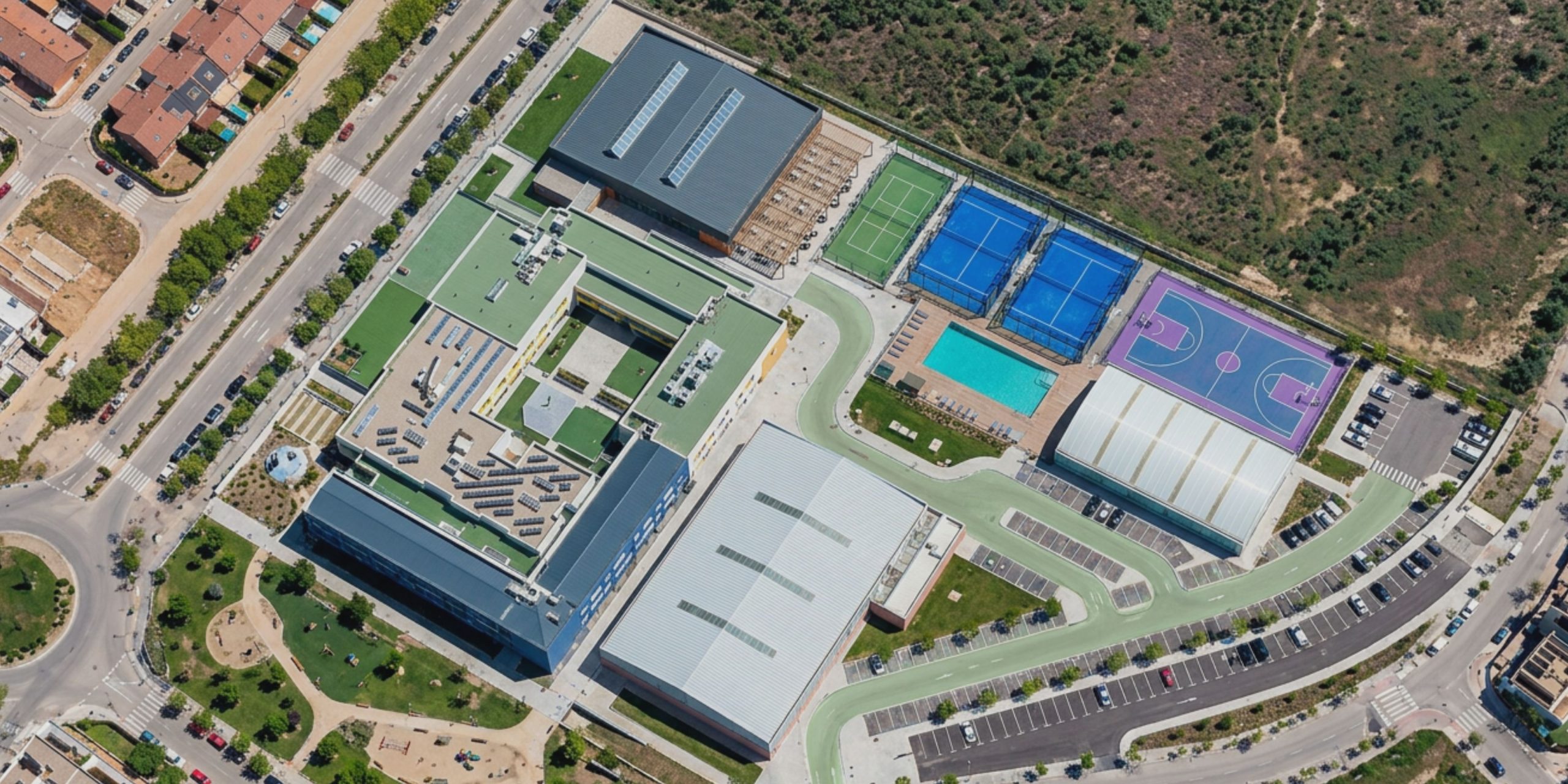 Reforma y ampliación del Colegio Educrea en El Viso: nuevas aulas, cafetería y futuro complejo deportivo